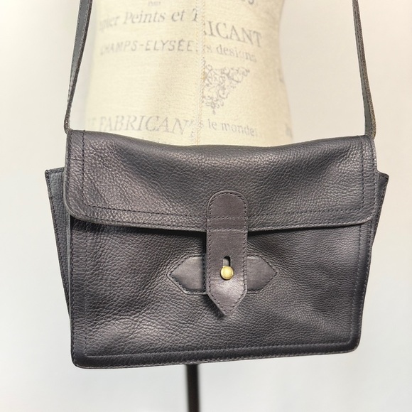 Madewell Black Leather Shoulder Bag - Picture 3 of 10